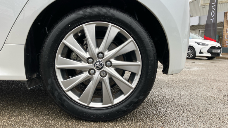 Toyota Yaris 1.5 Hybrid Icon 5dr CVT Hybrid Hatchback